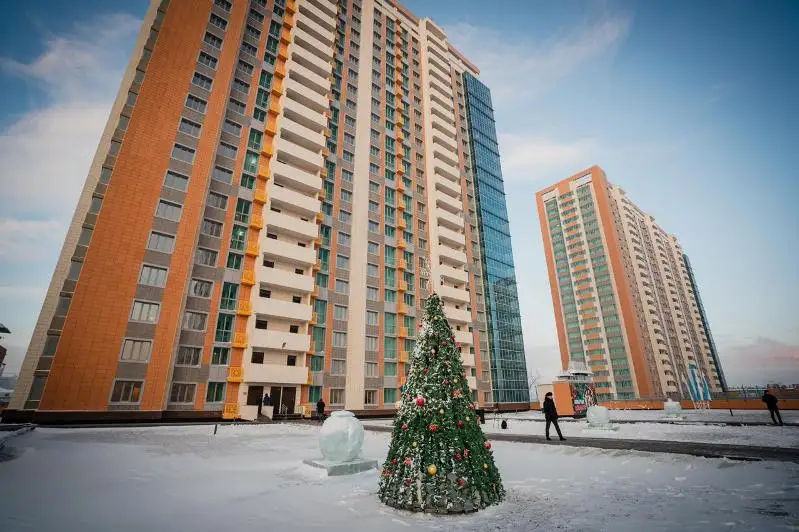 Работающая молодежь в столице делится впечатлениями о полученном новом жилье