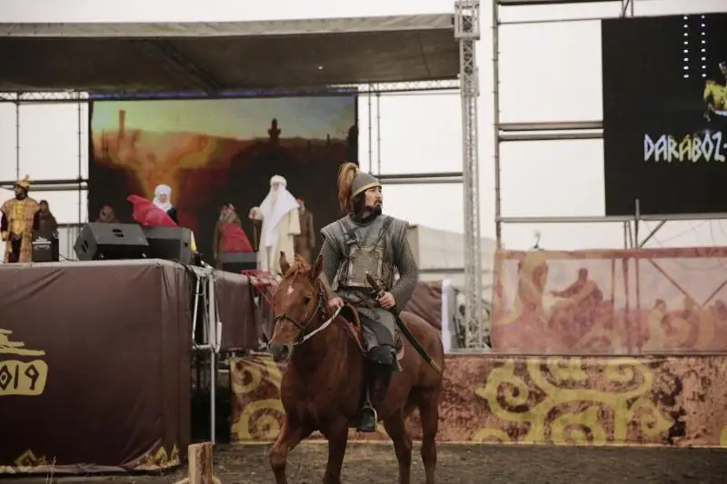 42 млн тенге призовых разыграли на скачках в Атырау