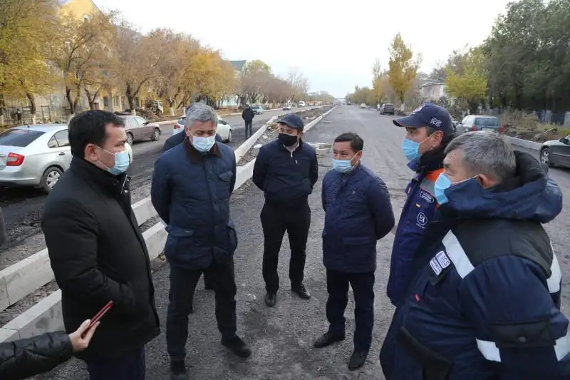 Благоустройство одного из крупнейших жилых массивов Караганды проверил Женис Касымбек