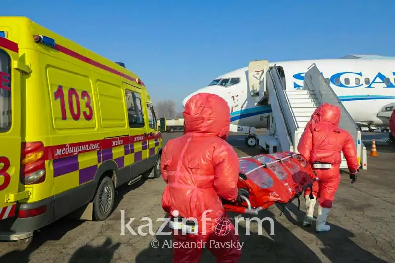 Пассажир с коронавирусом  - в аэропорту Алматы проходят учения