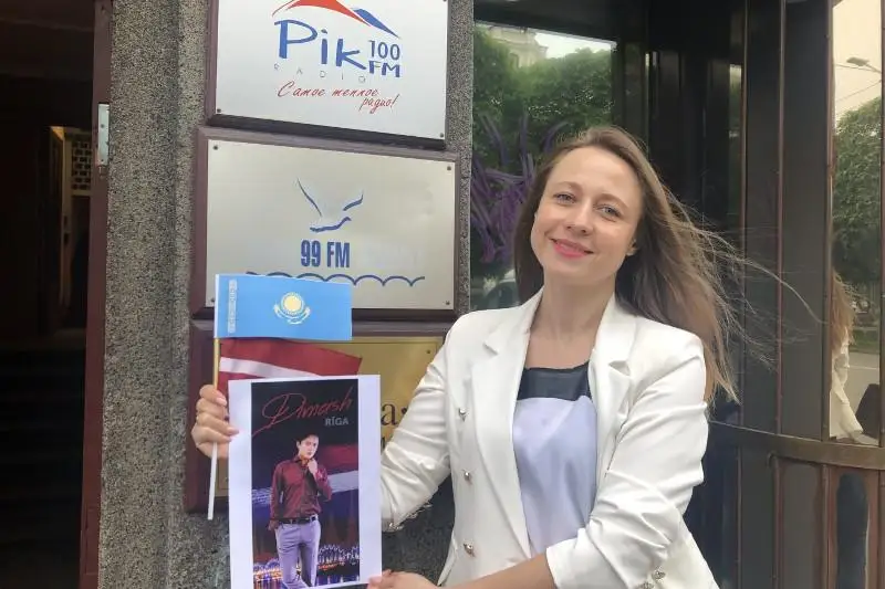 Песни Димаша Кудайбергена зазвучали на латвийском радио