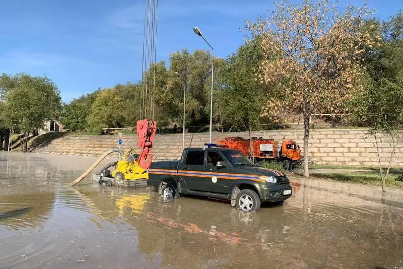 О причине порыва теплотрассы рассказали в акимате Алматы