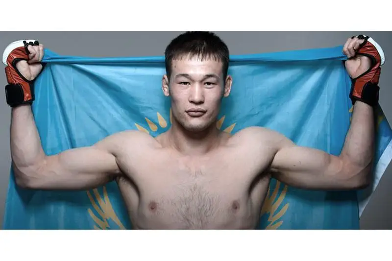 Стал известен соперник Шавката Рахмонова в дебютном бою UFC