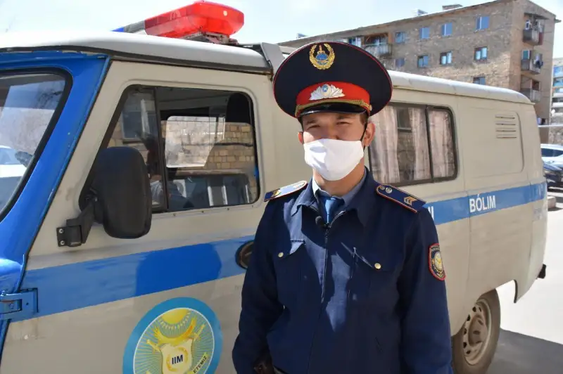 Опасный прыжок на высоте совершил полицейский ради спасения женщины в Приозерске