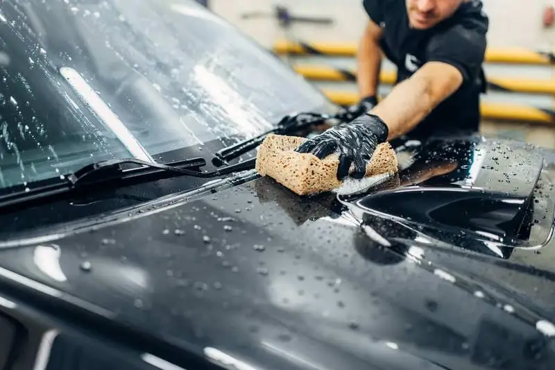 Кому в Нур-Султане можно пользоваться автомойками