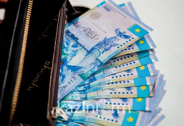 735 млн тенге зарплаты задолжали в этом году сотрудникам компании СКО