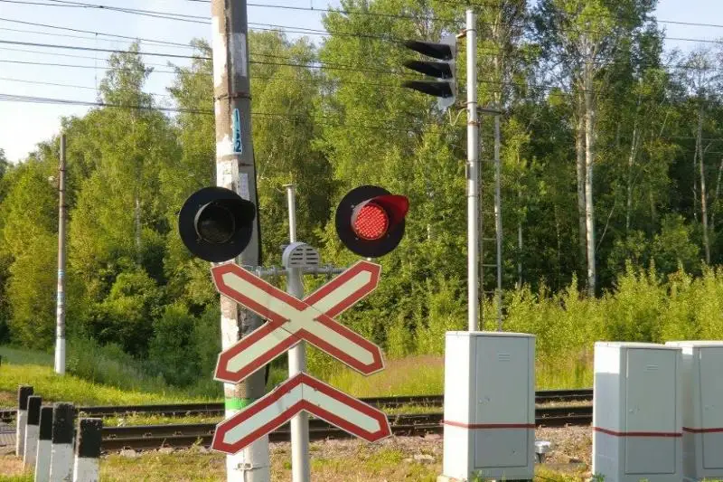 20 должностных лиц оштрафованы за плохое содержание ж/д переездов в Павлодарской области