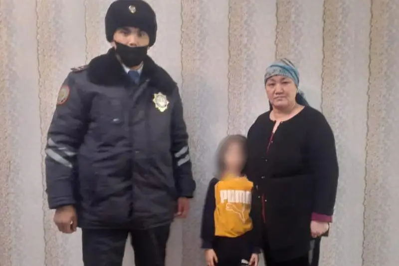 В Туркестанской области пропавшую малышку нашли в километре от дома