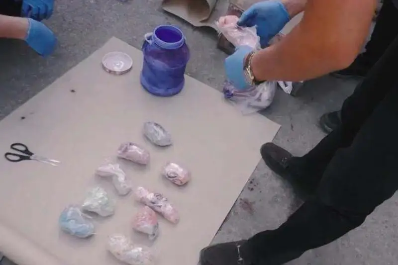 Наркотики: об опасных тенденциях рассказали в МВД