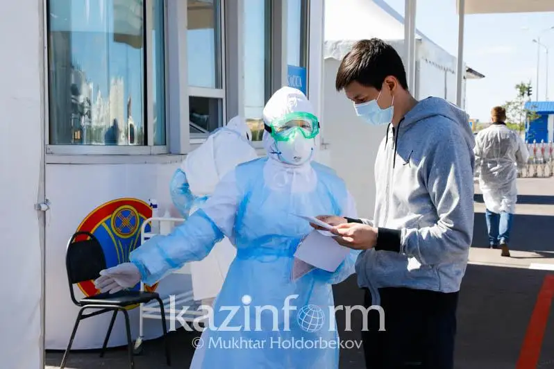 В Казахстане создаются 8 мобильных центров для ПЦР-тестирования