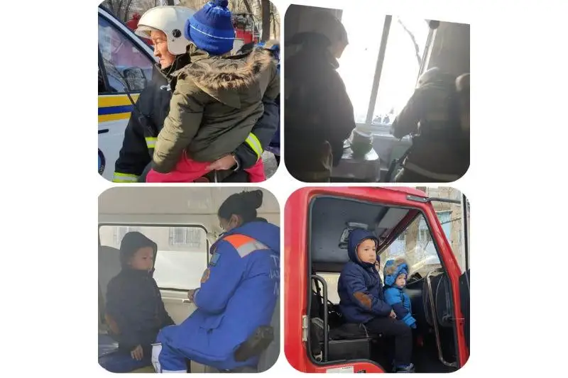 12 человек эвакуировали в Таразе из горящей квартиры