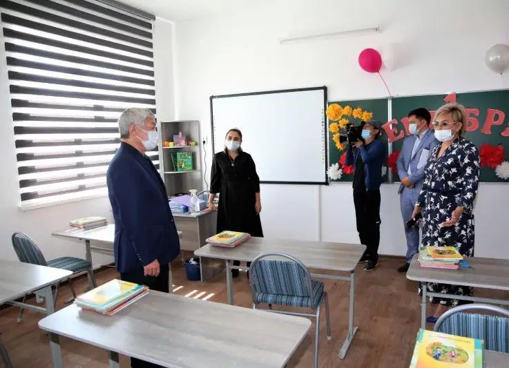 Учебные заведения в Таразе проинспектировал Бердибек Сапарбаев