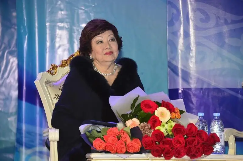 В Атырау прошел творческий вечер Акуштап Бактыгереевой