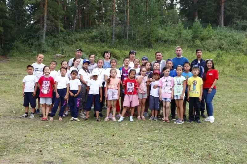 Дети из Арыси отдохнут в урочище Бектау ата Карагандинской области