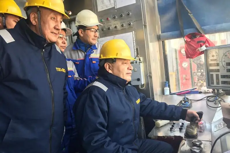 Ералы Тугжанов встретился с работниками крупных предприятий Мангистауской области