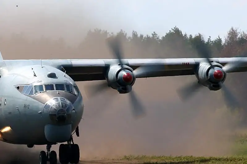 Ситуацию с шлейфом черного дыма за самолетом разьяснили в Атырау