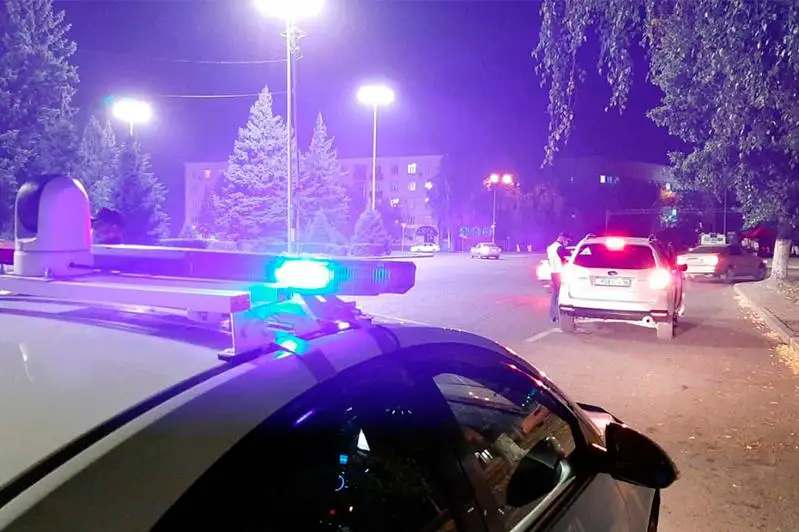 Пьяный и без прав водитель задержан в Семее