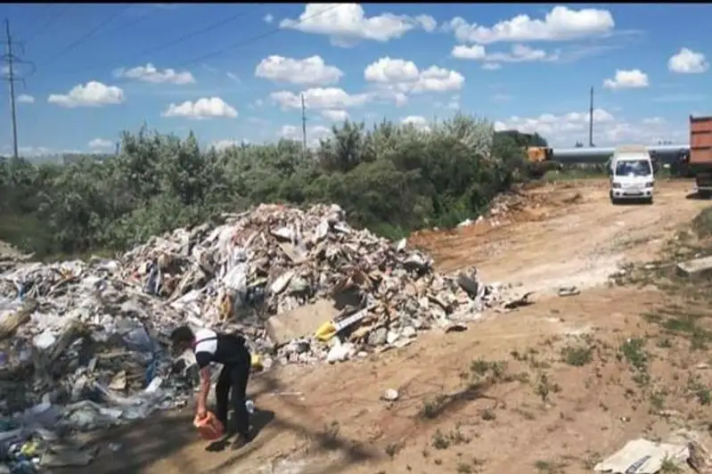 Стихийную свалку с 200 тоннами мусора обнаружили в столице