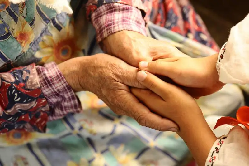 Какие мероприятия пройдут в столице ко Дню пожилых людей