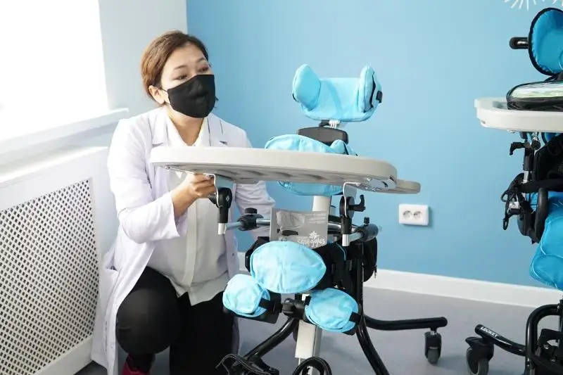 Фонд Нурсултана Назарбаева улучшает качество реабилитации в Казахстане