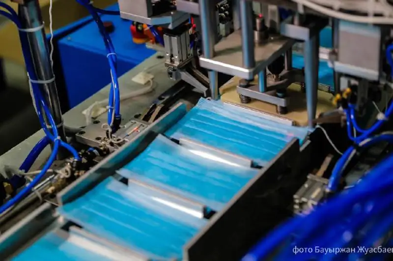 Новое предприятие по производству масок открыли в Нур-Султане