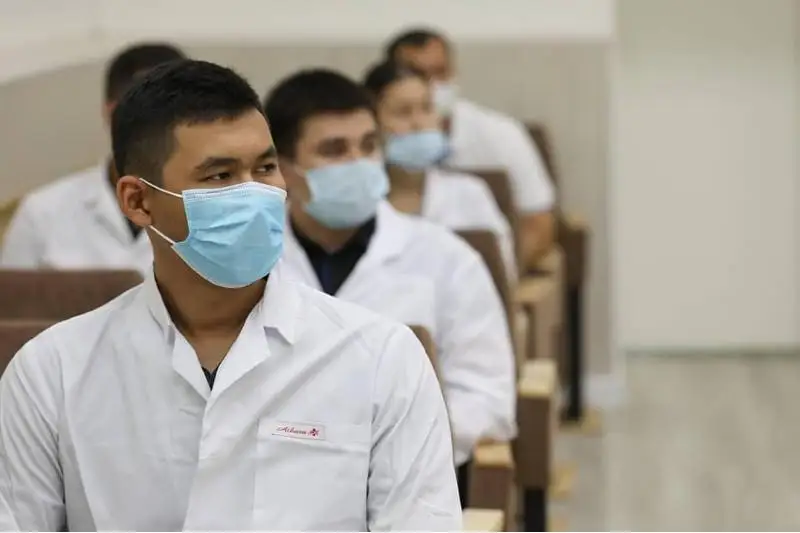 50 грантов на резидентуру выделено в Атырау