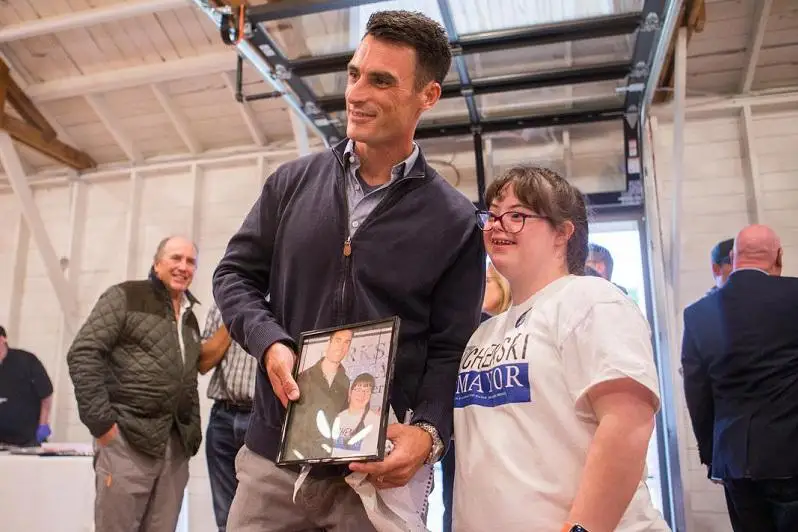 Бывший капитан «Барыса» Брендон Боченски выиграл выборы мэра города в США