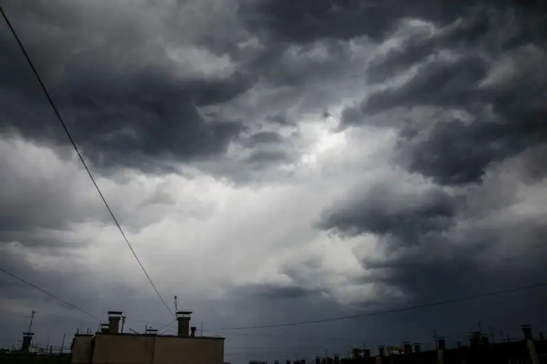 В столице и шести областях Казахстана ожидается шторм