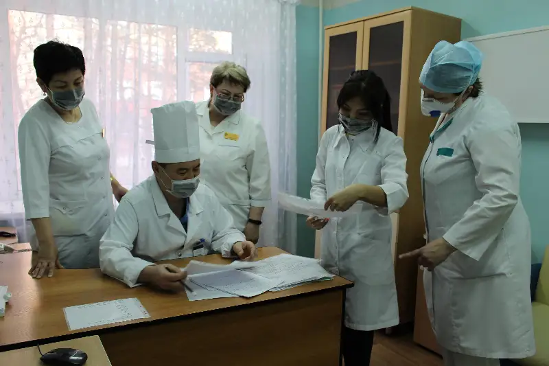 Благодаря темпу, заданному главврачом, развернули карантинный стационар - врачи о работе павлодарского тубдиспансера