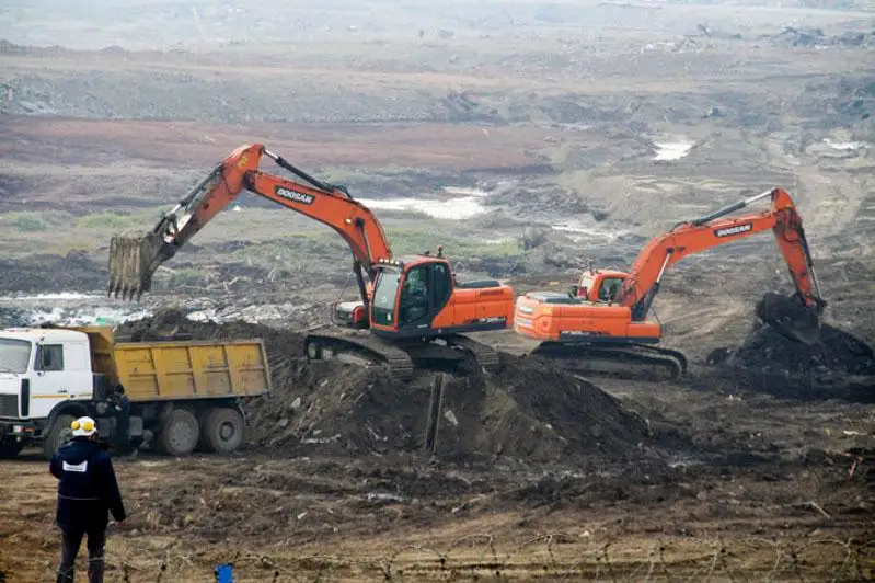 Около 20 тысяч тонн топлива разлилось на ТЭЦ в России: объявлена ЧС