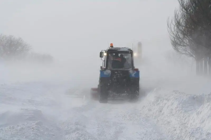 Продолжаются поиски пропавших трактористов в Акмолинской области