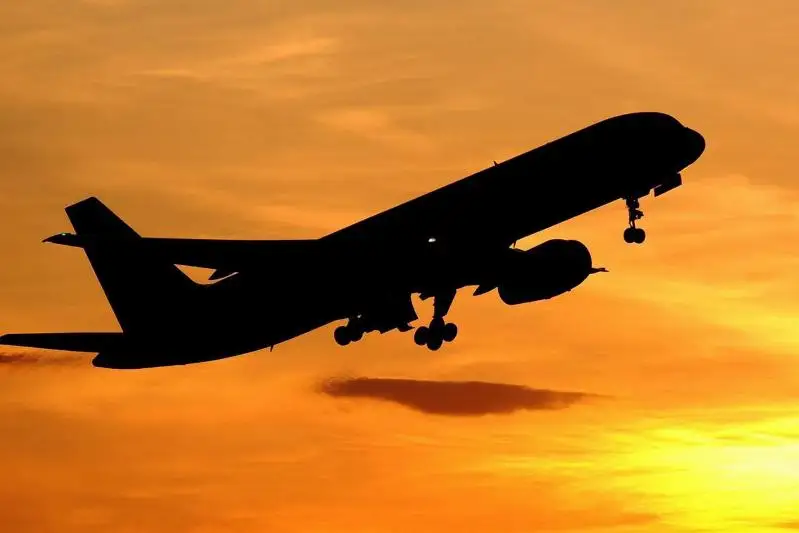 Сколько авиарейсов сокращено и приостановлено в Казахстане, сообщил Берик Камалиев