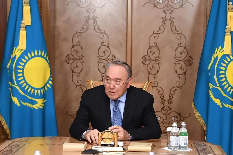 Елбасы принял посла Казахстана в России Ермека Кошербаева