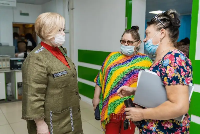 Депутат Мажилиса обсудила вопросы доступности госуслуг с жителями  ВКО