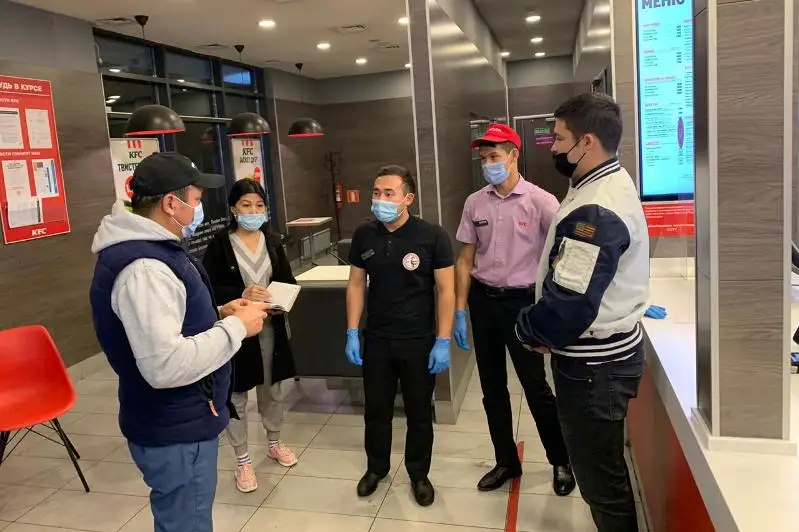 Бильярдные, автомойки и компьютерные клубы: соблюдение карантина мониторят  в Алматы