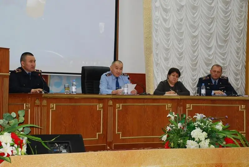Полицейские проверят все костанайские школы на безопасность