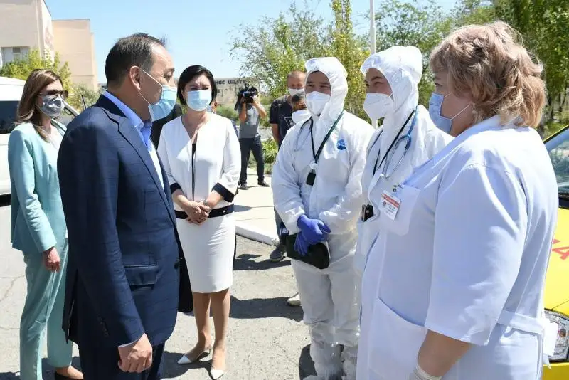 Ералы Тугжанов ознакомился с работой станции скорой помощи в Кызылординской области