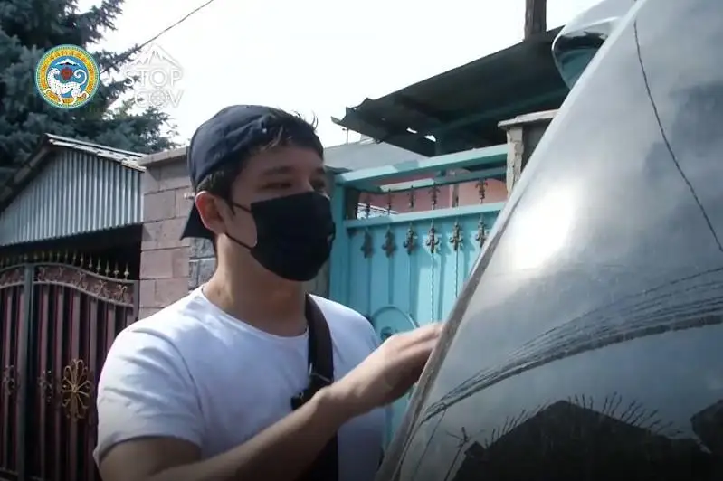 Носите маски: в Алматы акцию поддержали Айкын и Айдана Меденова