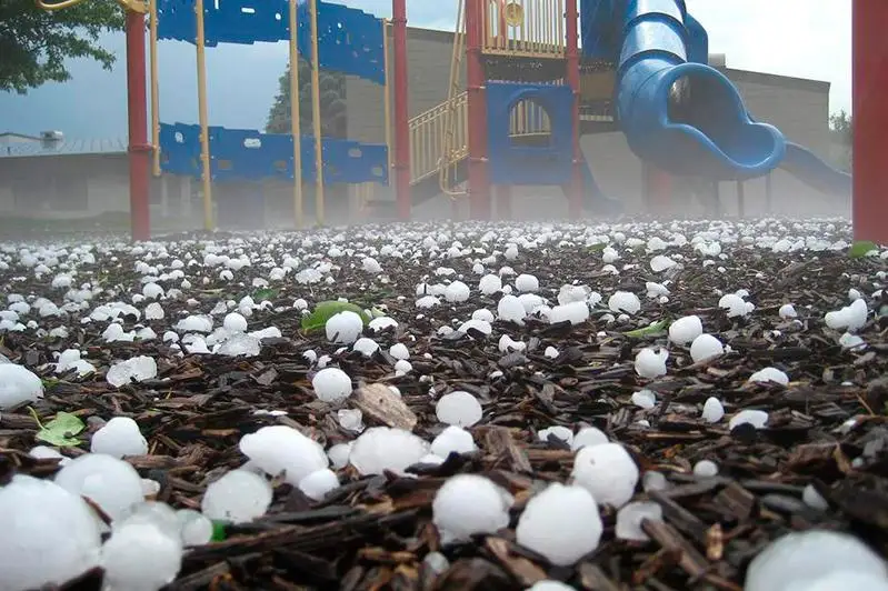 Гроза и град ожидаются в Нур-Султане 30 августа