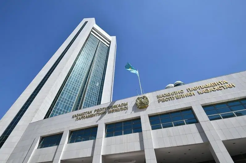 В центре внимания Мажилиса - законопроекты для стабильного развития страны