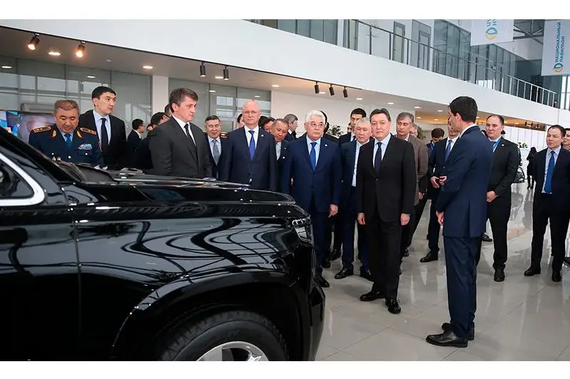 Аскару Мамину доложили о планах развития казахстанского автопрома на 2020 год