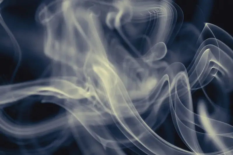 От угарного газа пострадала семья в Семее, один человек скончался