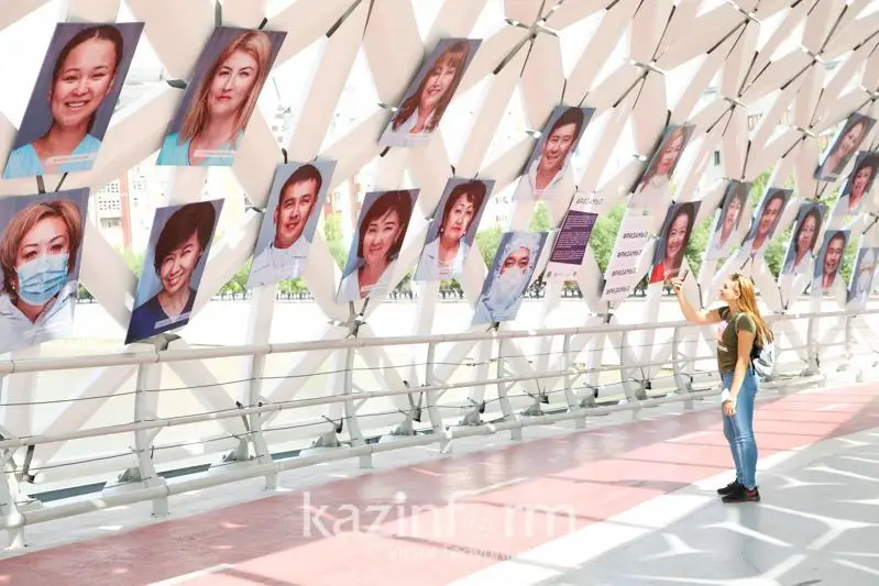 Работа или призвание: Что значит для казахстанцев профессия врача