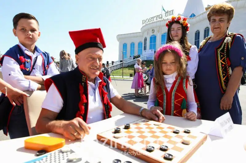 Маулен Ашимбаев: Многоэтничность - наше преимущество