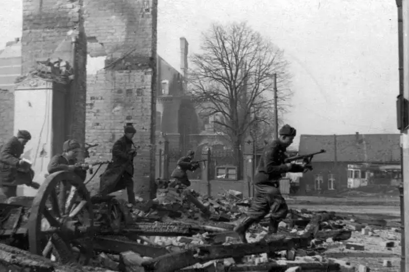 26 ДНЕЙ ДО ПОБЕДЫ: начало Земландской наступательной операции