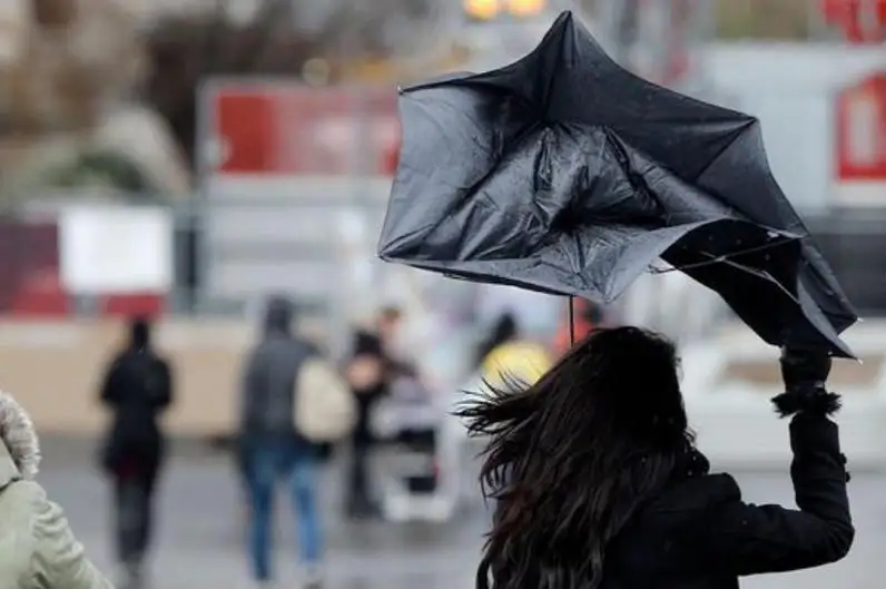 О шторме предупредили жителей столицы и нескольких областей