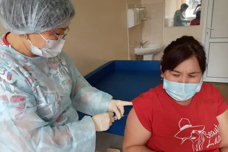 В Алматы началась масштабная вакцинация против гриппа