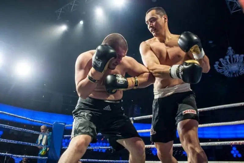 Титульный бой непобежденного супертяжа Кособуцкого покажут в прямом эфире