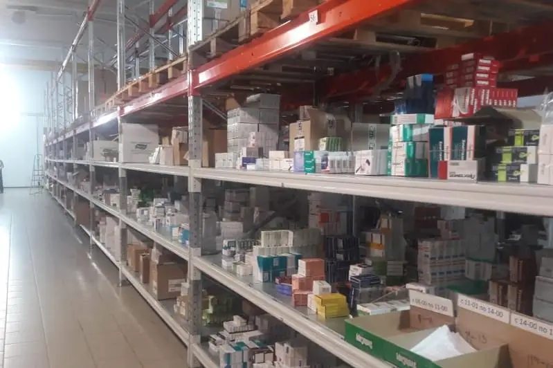 На склады Уральска завезли лекарства для лечения больных COVID-19