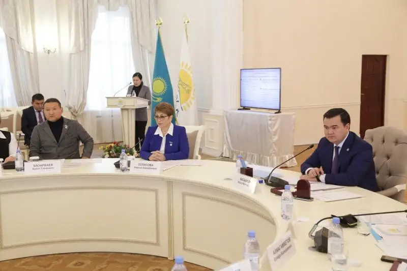 В Карагандинской области приняли в новом формате 5-летнюю программу развития региона